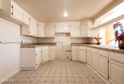 12717 Socorro Road 5