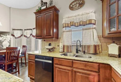 12721 Cozy Prairie Court 4