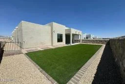 Cover Home 4