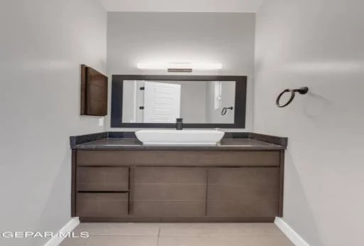 1276 Desert Night Street 12