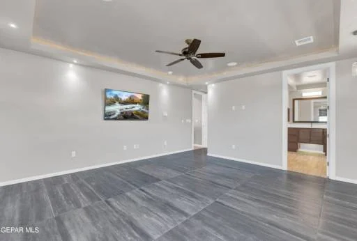 1276 Desert Night Street 18