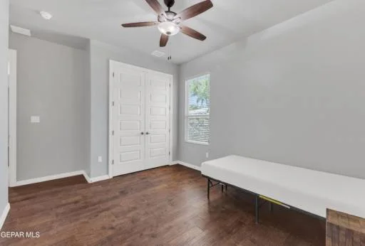 1276 Desert Night Street 37