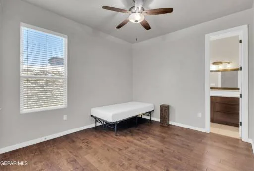 1276 Desert Night Street 48
