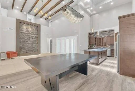 1276 Desert Night Street 6