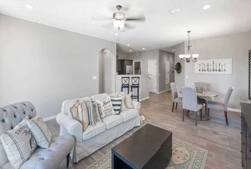 12801 WOOLSTONE Drive 18