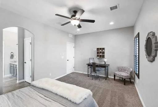 12801 WOOLSTONE Drive 20