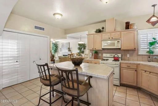 1360 Bat Masterson Drive 25