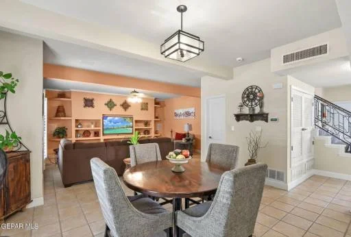 1360 Bat Masterson Drive 28