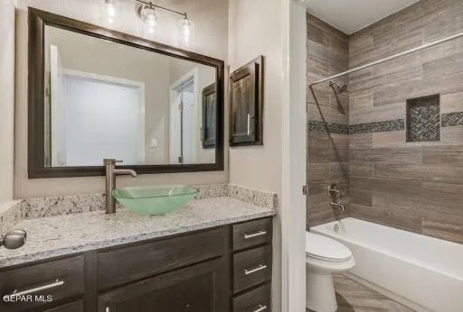 13648 GLEN VISTA Lane 17