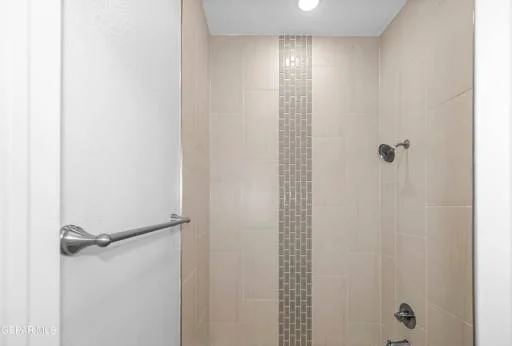 13653 Baja Vista Court 28
