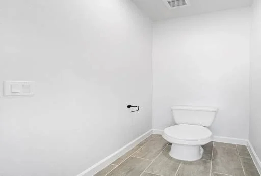 13728 Villa vista Avenue 1