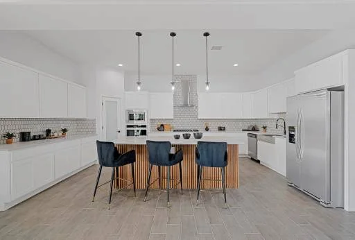 13728 Villa vista Avenue 38