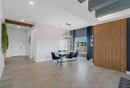 13728 Villa vista Avenue 51