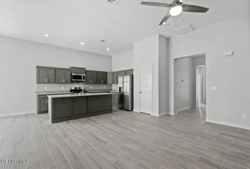 12620 Fredericksberg Avenue 38