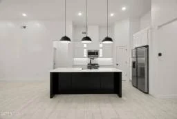 Cover Home 12