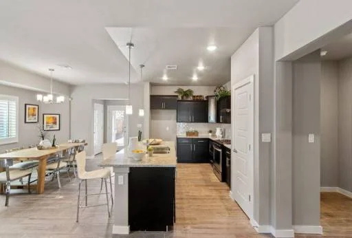 13758 Lorenz Avenue 22