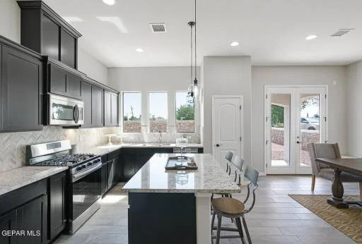 13805 Summer View Avenue 17