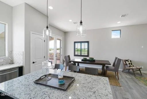13805 Summer View Avenue 18