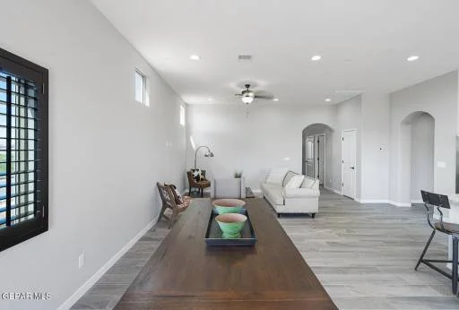 13805 Summer View Avenue 27
