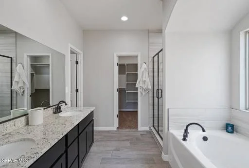 13805 Summer View Avenue 6