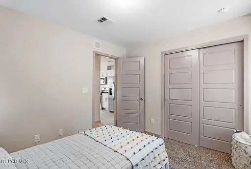 13817 Lorenz Avenue 19