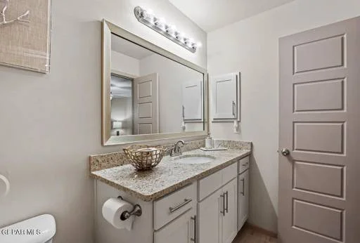 13817 Lorenz Avenue 22