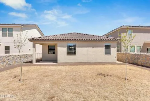 13832 PASEO DE LA LUNA Avenue 22