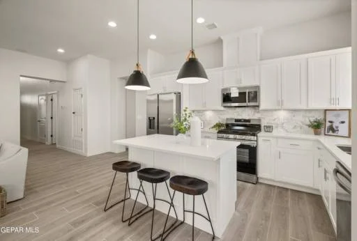 13853 Paseo De Gloria Avenu 34