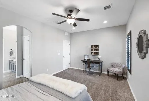 13858 Paseo Central Avenue 1