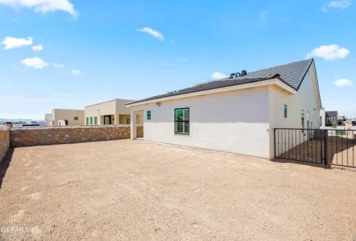 13861 Paseo De Gloria Avenue 34