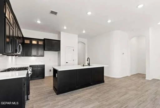12813 Fredericksberg Avenue El Paso TX 4