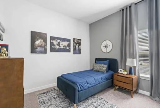 13901 Summer View Avenue 12