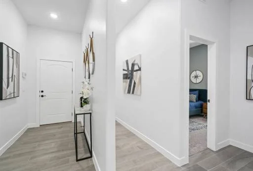 13901 Summer View Avenue 32