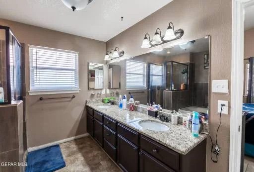13921 GOLDEN MESA Court 2
