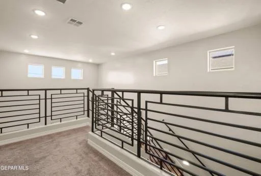 13016 RUNWAY Avenue 39