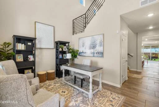 13016 RUNWAY Avenue 44