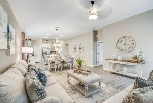13973 Margaret Ponce Avenue 26