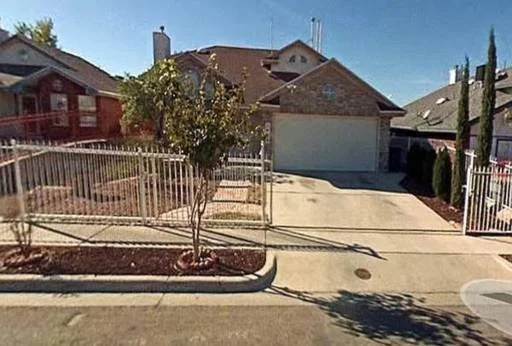 1409 JOHN PHELAN Drive 10