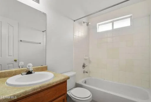 14200 PACIFIC POINT Drive 2