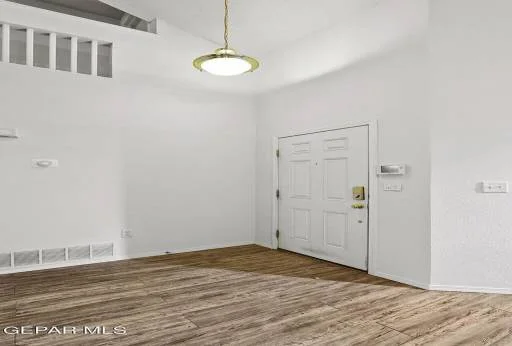 14200 PACIFIC POINT Drive 27