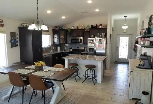 14251 Peyton Edwards Avenue 6