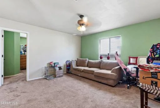 14261 Woods Point Avenue 20