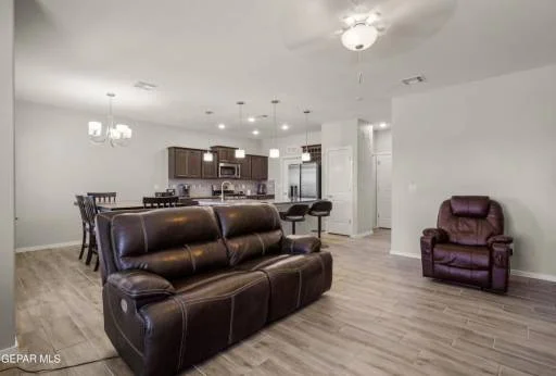 13070 GRANTHAM Lane 9