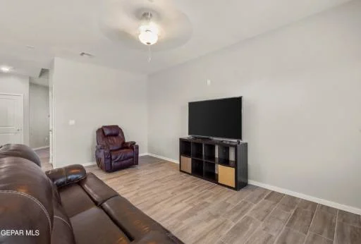 13070 GRANTHAM Lane 10