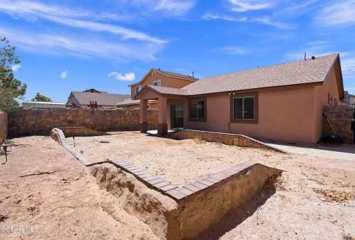 14275 Song Point Court 5