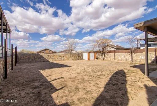 14295 Desert Bush Drive 32