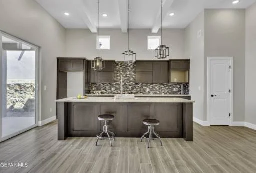 13083 Emerald Hills Avenue 2