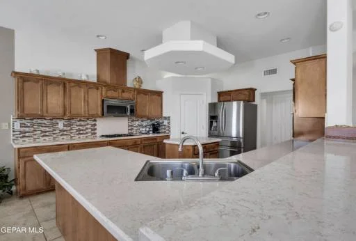 1431 CLOUD RIDGE Drive 14