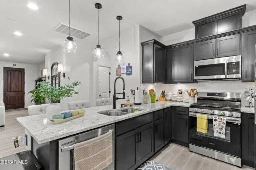 13114 Castleford Lane 10