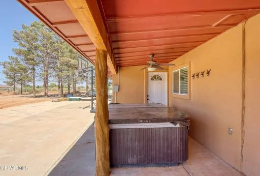 14433 Loving Lane 13